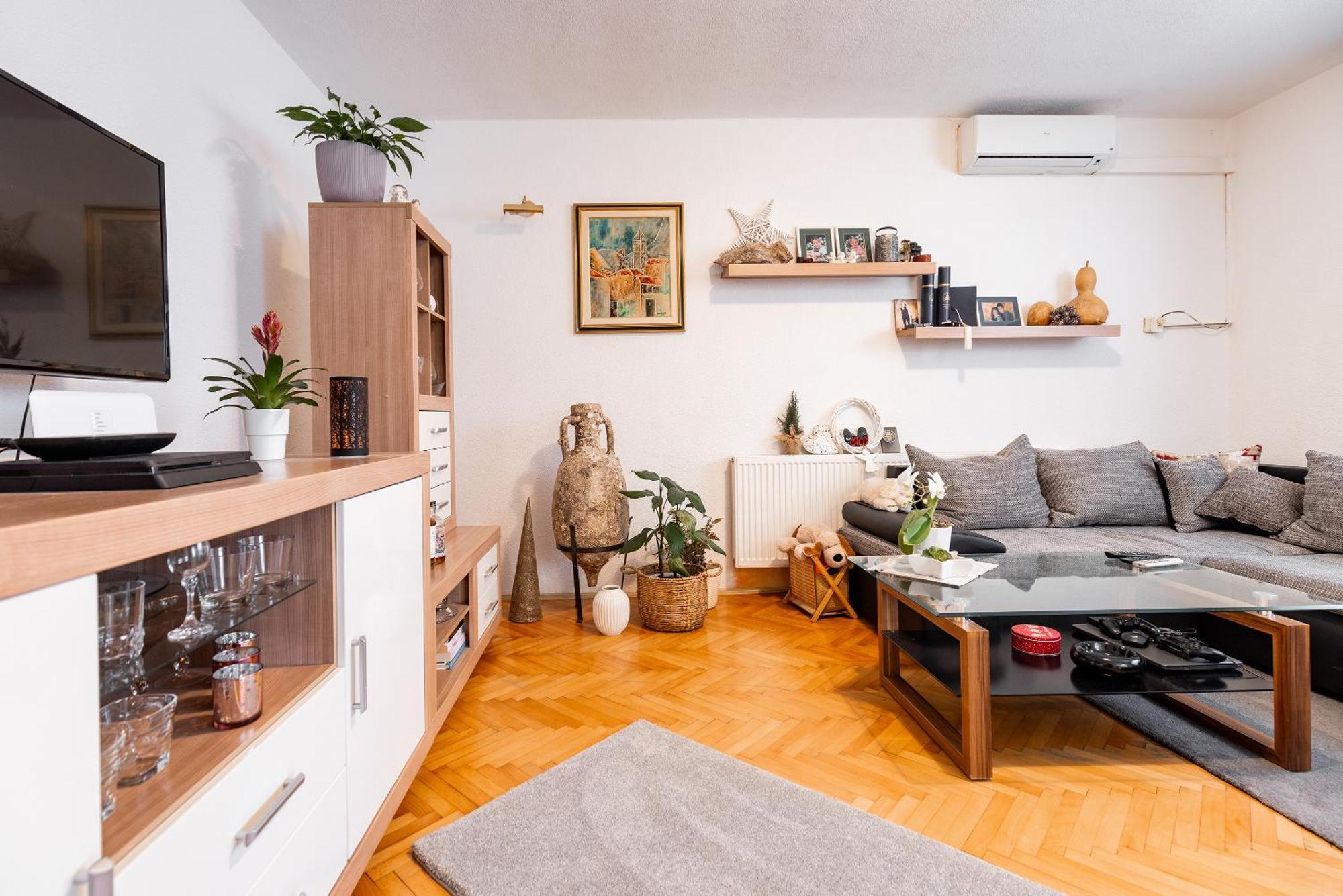 Apartman Nora Omiš Exterior foto
